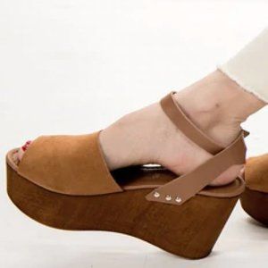 Seychelles Nude Wedge